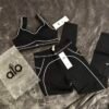 alo yoga clothing