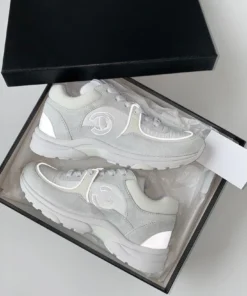 white light up trainers