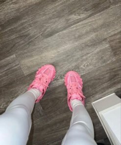 pink trainers